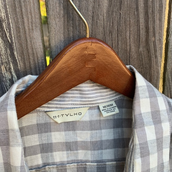 Peplum button down - Picture 2 of 3